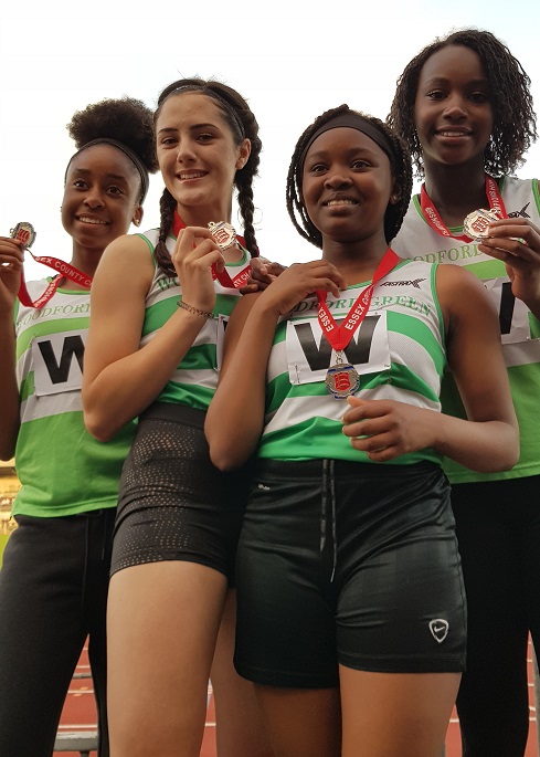 U15 girls 4x100m Essex Silver