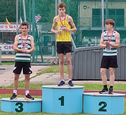 Oscar Farthing Barbero Nate Harding